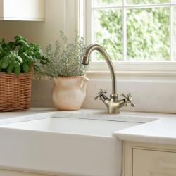 AquaTrimo Vivaldi nostalgische keukenkraan brons 21VV7067BN