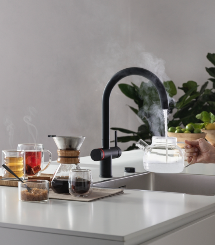 Franke Maris water hub 4L boiler 3-1 met Touch electronische kokend water kraan mat zwart 160.0702.518