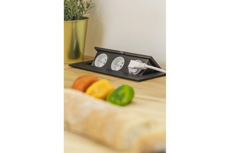 Rectangular recessed socket 1208958682