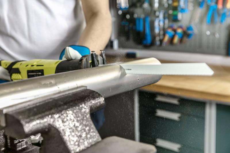 Hoegert 230 mm universeel reciprozaagblad (hout, houtachtige materialen, metaal en plastic) met 6 TPI voor sloopwerkzaamheden. 1208961906