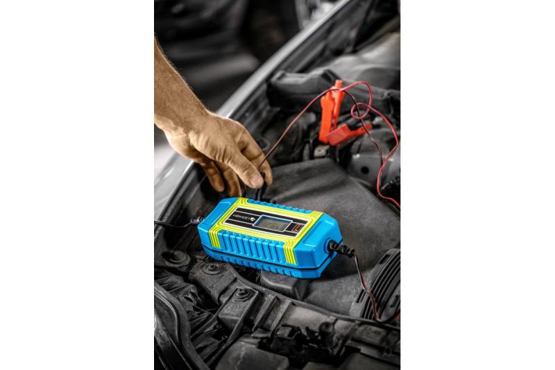 Hoegert Elektronische batterijlader 6V/12V 1208962310