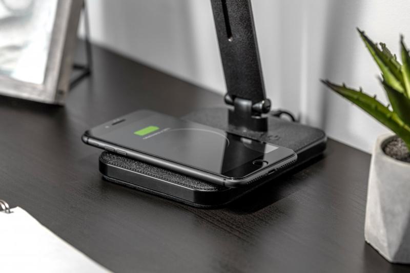 Decor IZUKA LED bureaulamp 6W 400lm AC220-240V 50/60Hz CCT inductieve oplader zwart. 1208962497