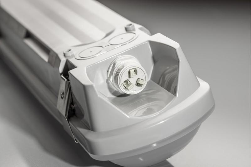 BESTA LED airtide lamp, 40W, 5600lm, AC220-240V, 50/60 Hz, PF>0.9, RA>80, IP65, 4000K, 120cm 1208962659