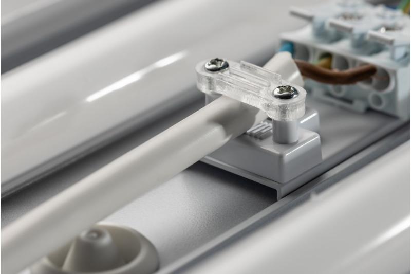 LED luminaire ZEFIR PRO, 48W, 4400lm, AC220-240V,50/60 Hz,PF>0,9,Ra≥80,IP44,IK06,140°,4000K,120cm 1208963290