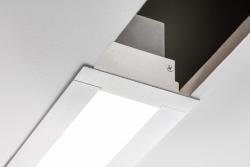 Decor Kader voor inbouwmontage van LUNA armatuur 120 cm wit. 1208965298