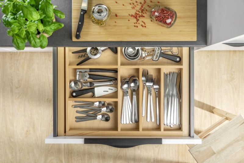 Aluminum handle PICADO C=256/296/18mm aluminium 1208965631