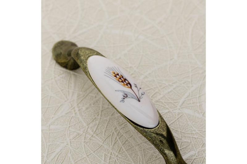 Porcelain handle 728P C=96mm antique brass K-wheet 1208965703