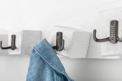 Hanger B0 K23 a (black)) 1208966483