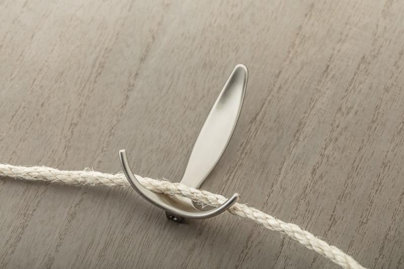 Hanger E-018 1208966519