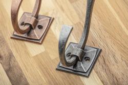 Zamak hanger Madryt, antique cooper 1208966544