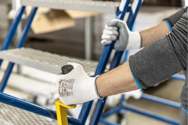 GLAN nitrile-coated protective gloves white/light gray 10