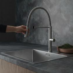 Pure.Sink Luxion massief RVS keukenkraan profi met flexibele uitloop en 2 straalsoorten PLXFLEX-02