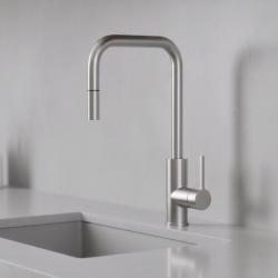 Pure.Sink Luxion massief RVS keukenkraan square met uittrekbare uitloop PLXSQUA-02